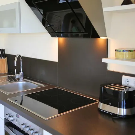 Strandappartement Kamin Meerblick 250 M *