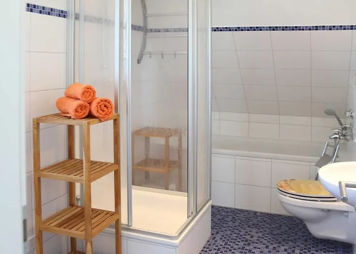 Strandappartement Kamin Meerblick 250 M *